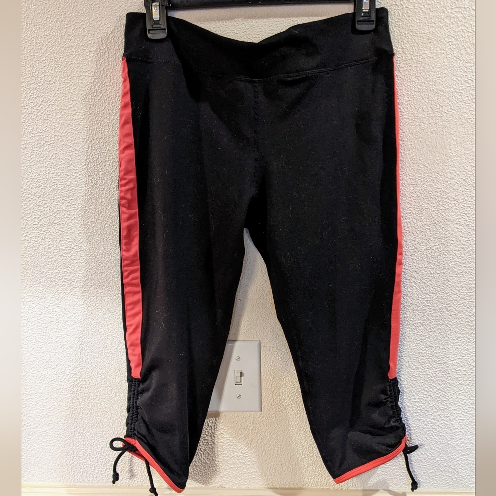 Core Capri Leggings
